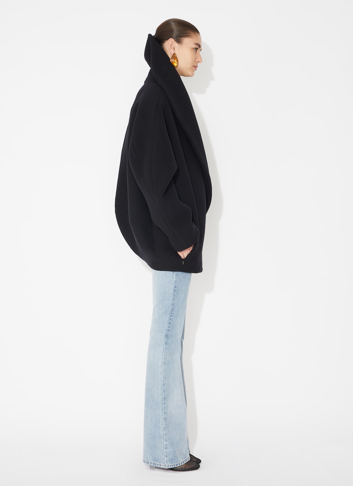 Round wool caban ALAÏA BLACK ROUND WOOL CABAN